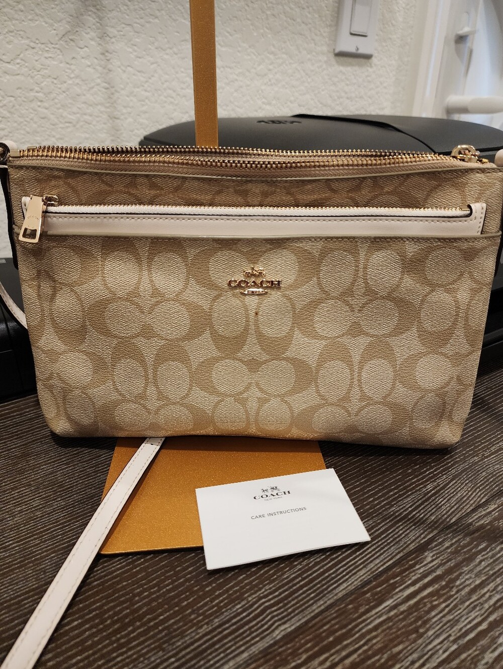 Coach Signature Tan Crossbody Bag with White Trim - Picture 3 of 16